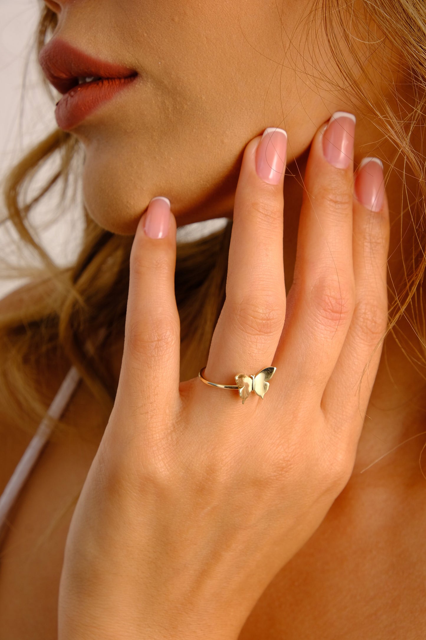 14K Gold Butterfly Ring, Stacking Butterfly Band, Animal Themed Jewelry, Gold Stackable Ring, Friendship Ring, Dainty Butterfly Jewelry