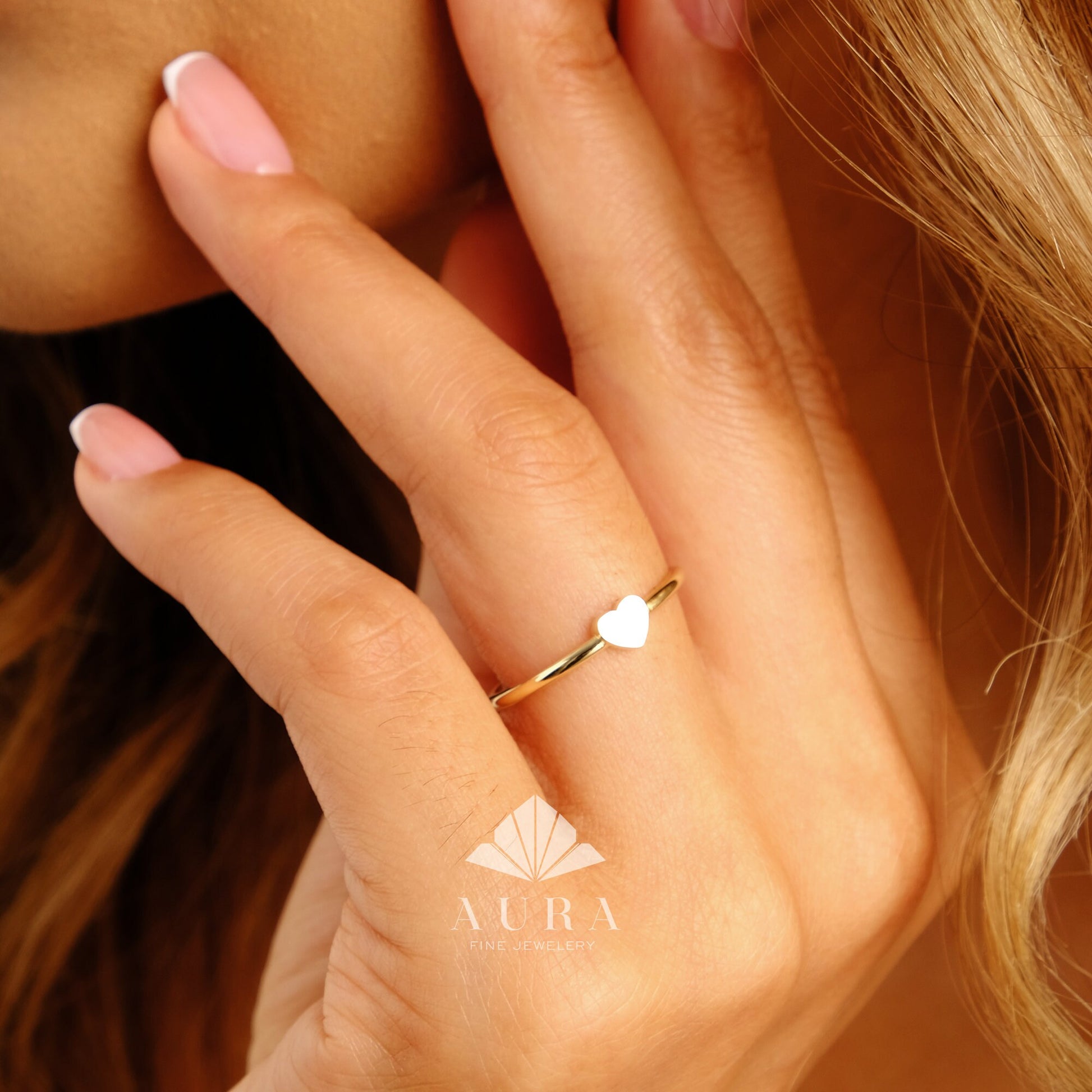 14K Gold Heart Ring, Small Heart Ring, Dainty Heart Knuckle Ring, Gold Heart Band, Thin Heart Ring, Minimal Love Ring, Gift for Her