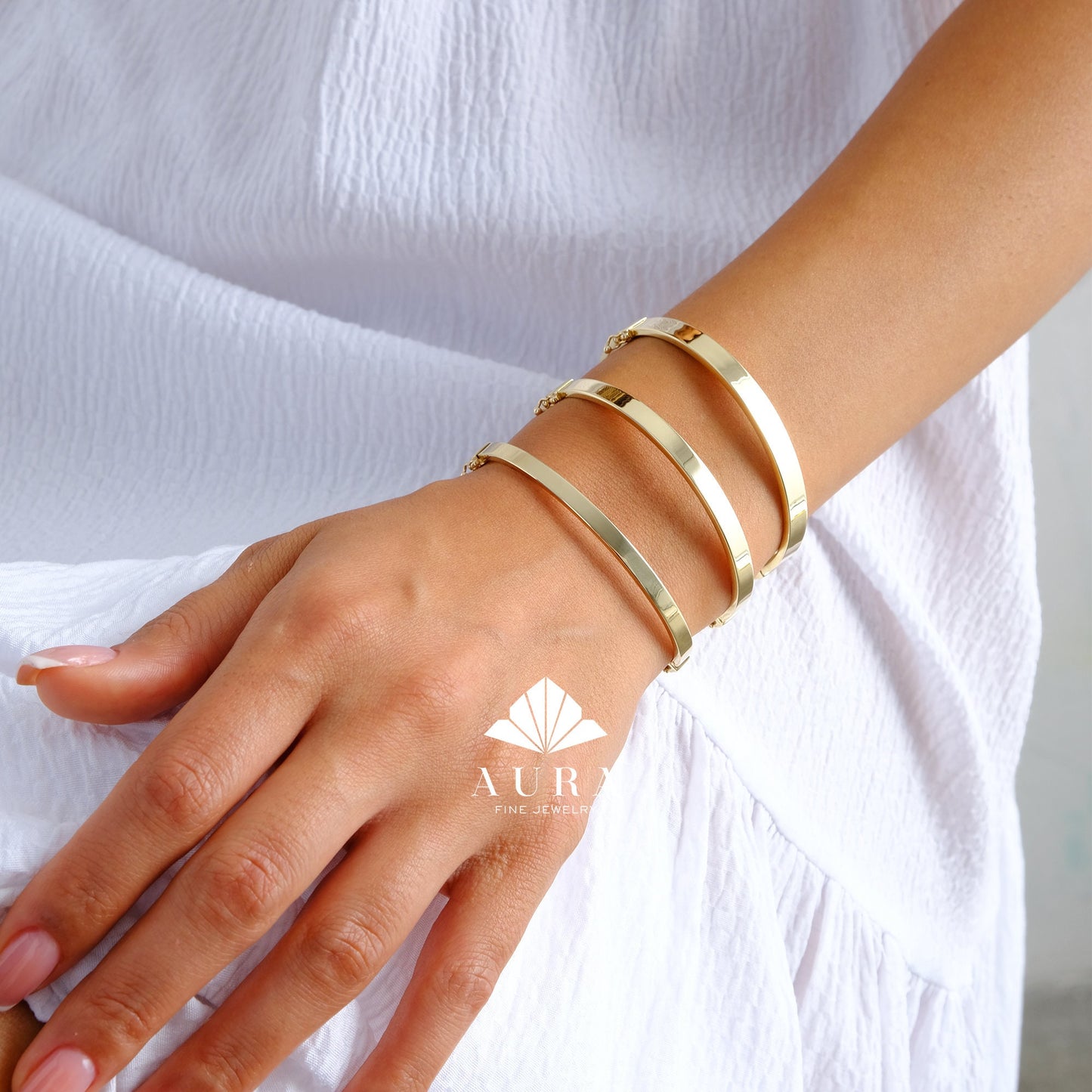 14K Gold Hinged Gold Bracelet, 4mm 5mm 6mm Wide Bracelet, Personalized Gold Oval Bangle Bangle, Custom Gold Cuff, Stacking Engraved Bangle