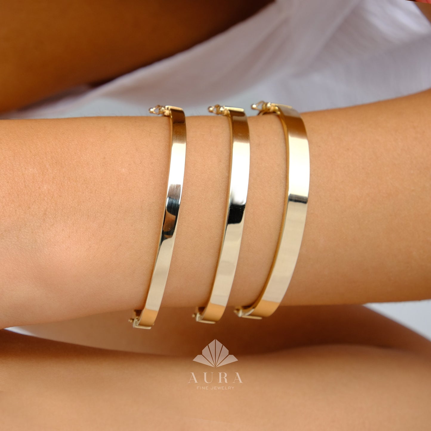 14K Gold Hinged Gold Bracelet, 4mm 5mm 6mm Wide Bracelet, Personalized Gold Oval Bangle Bangle, Custom Gold Cuff, Stacking Engraved Bangle