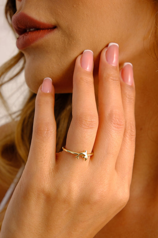 14K Gold Dolphin Ring, Dolphin Band Ring For Women, Delicate Animal Ring, Stackable Ring Ocean Lover Gift, Sea Animal Jewelry