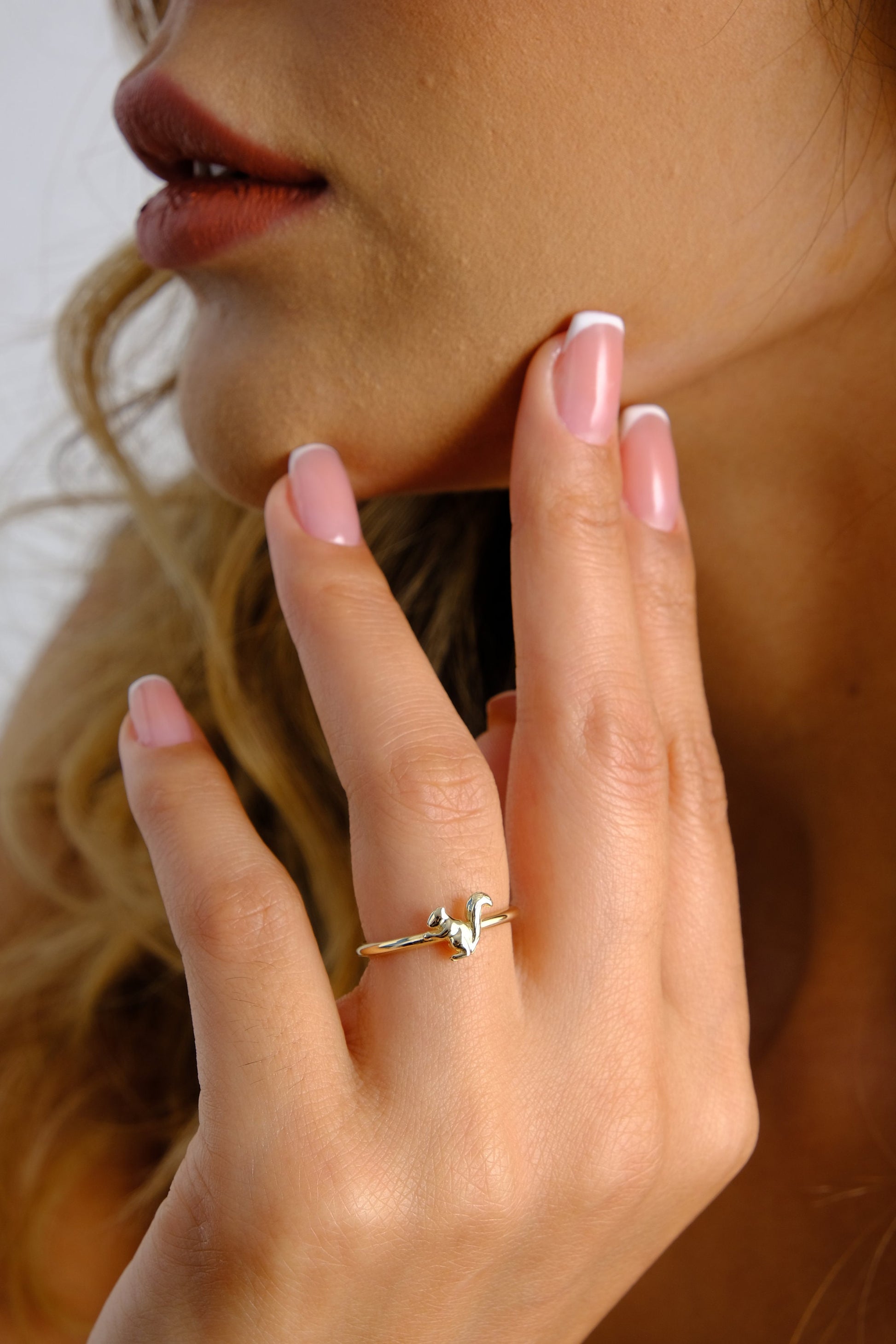 14K Gold Squirrel Ring, Dainty Squirrel Band Ring, Handmade Animal Ring, Trendy Women Ring, Gold Statement Ring, Gift For Her