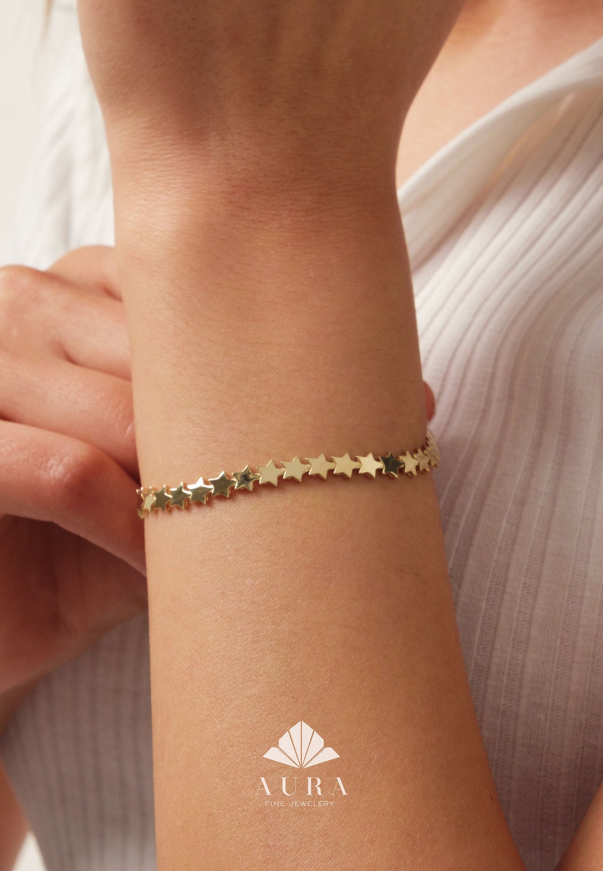 14K Gold Multi Star Bracelet, Star Charm Bracelet, Dainty Star Jewelry, Minimalist Celestial Bracelet, Gold Chain Bracelet, Bridal Gift