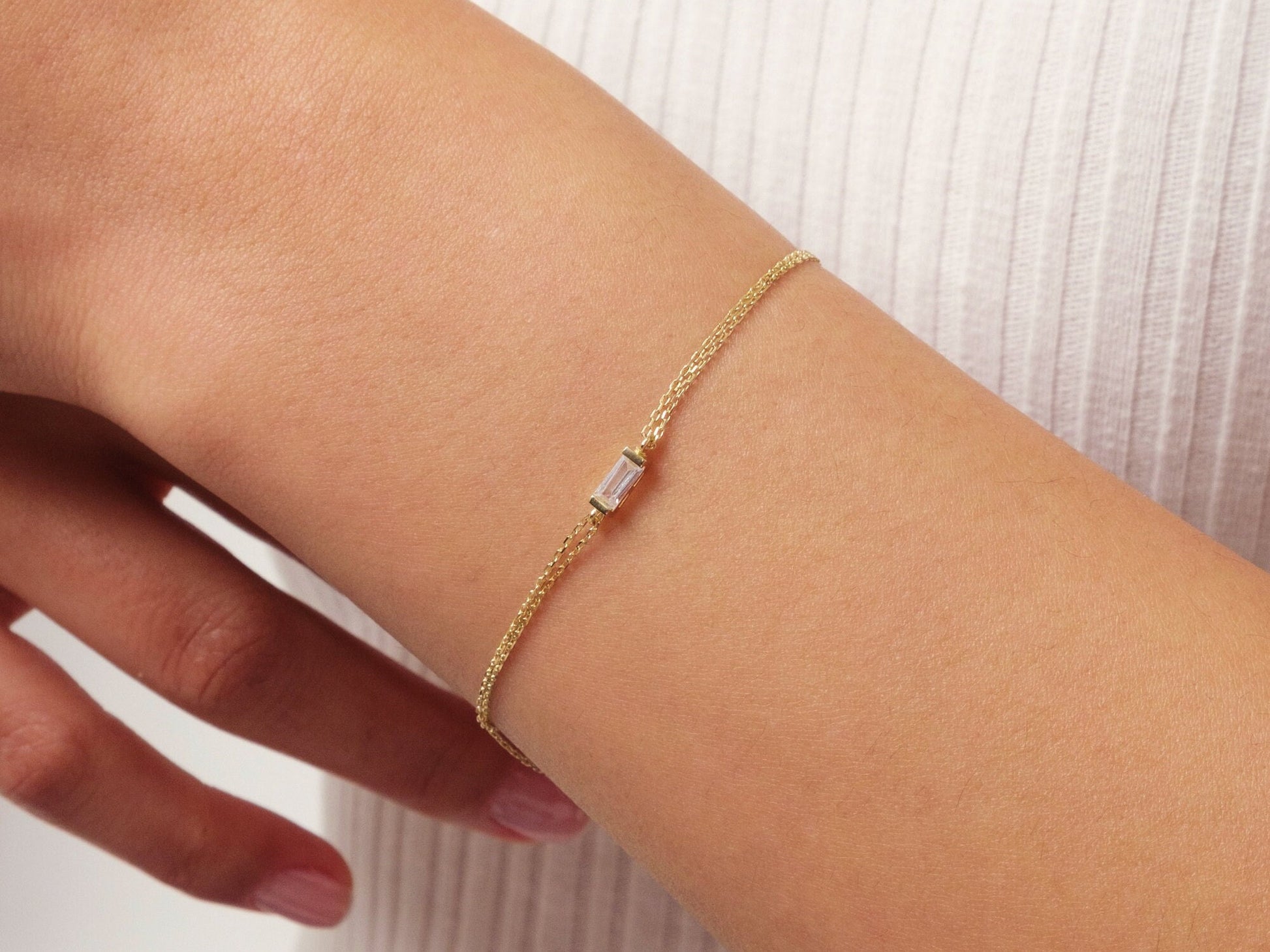 14K Gold Baguette Birthstone Bracelet, Custom Gemstone Jewelry, Personalized Gold Bracelet, Dainty Everyday Bracelet, Family Birthstone Gift