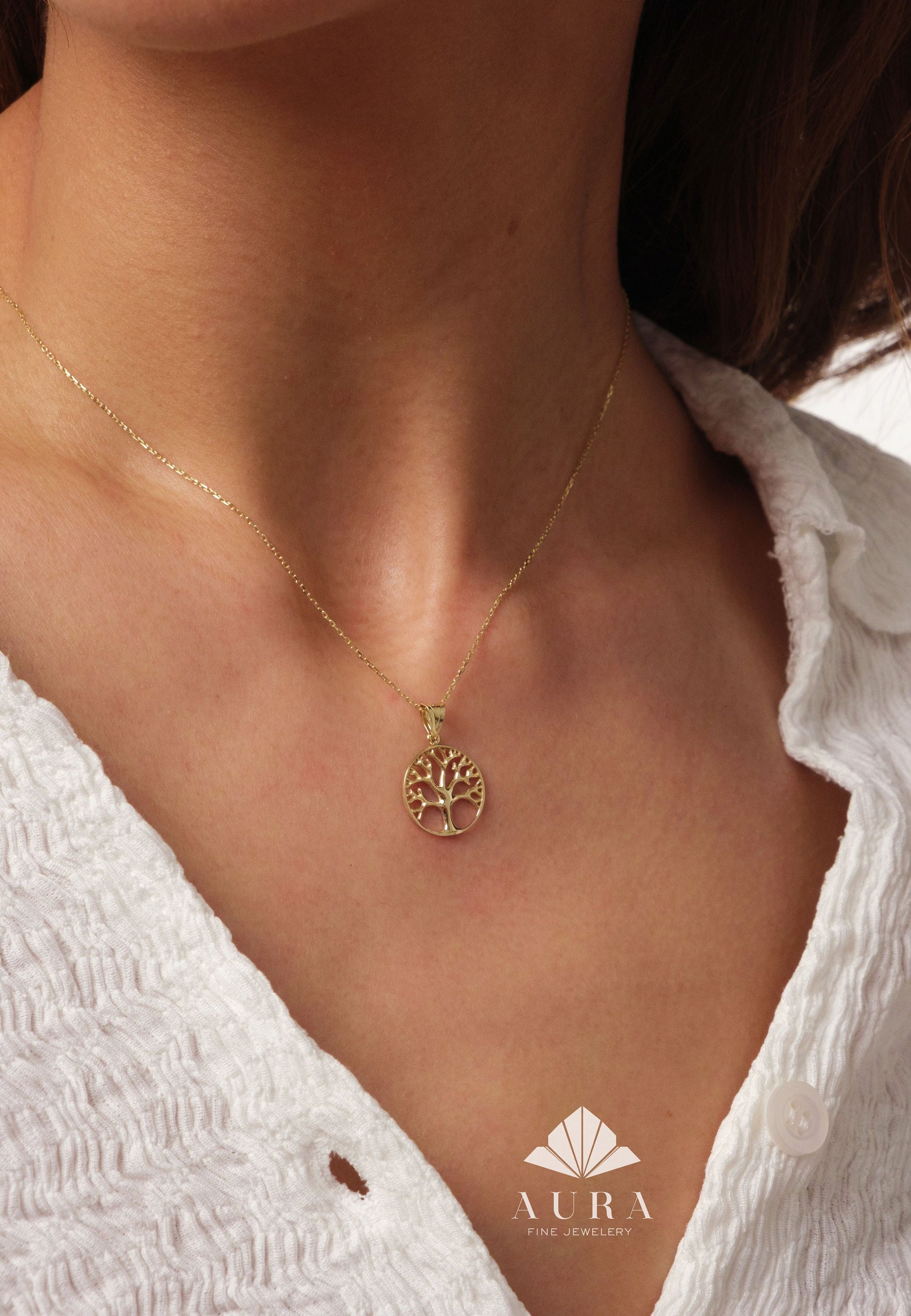 14K Solid Gold Tree of Life Necklace, Family Tree Pendant, Dainty Nature Necklace, Personalized Medallion Necklace, Meaningful Mom Gift