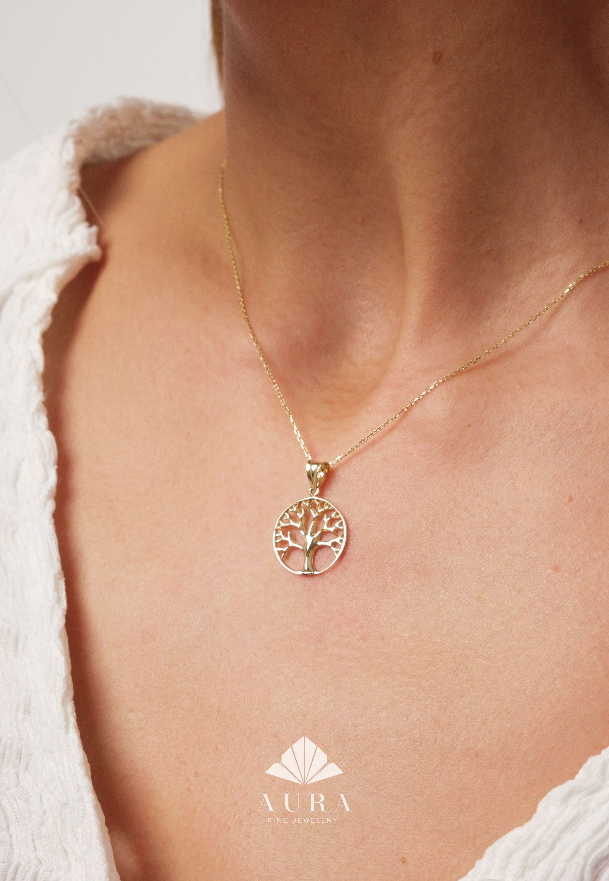 14K Solid Gold Tree of Life Necklace, Family Tree Pendant, Dainty Nature Necklace, Personalized Medallion Necklace, Meaningful Mom Gift