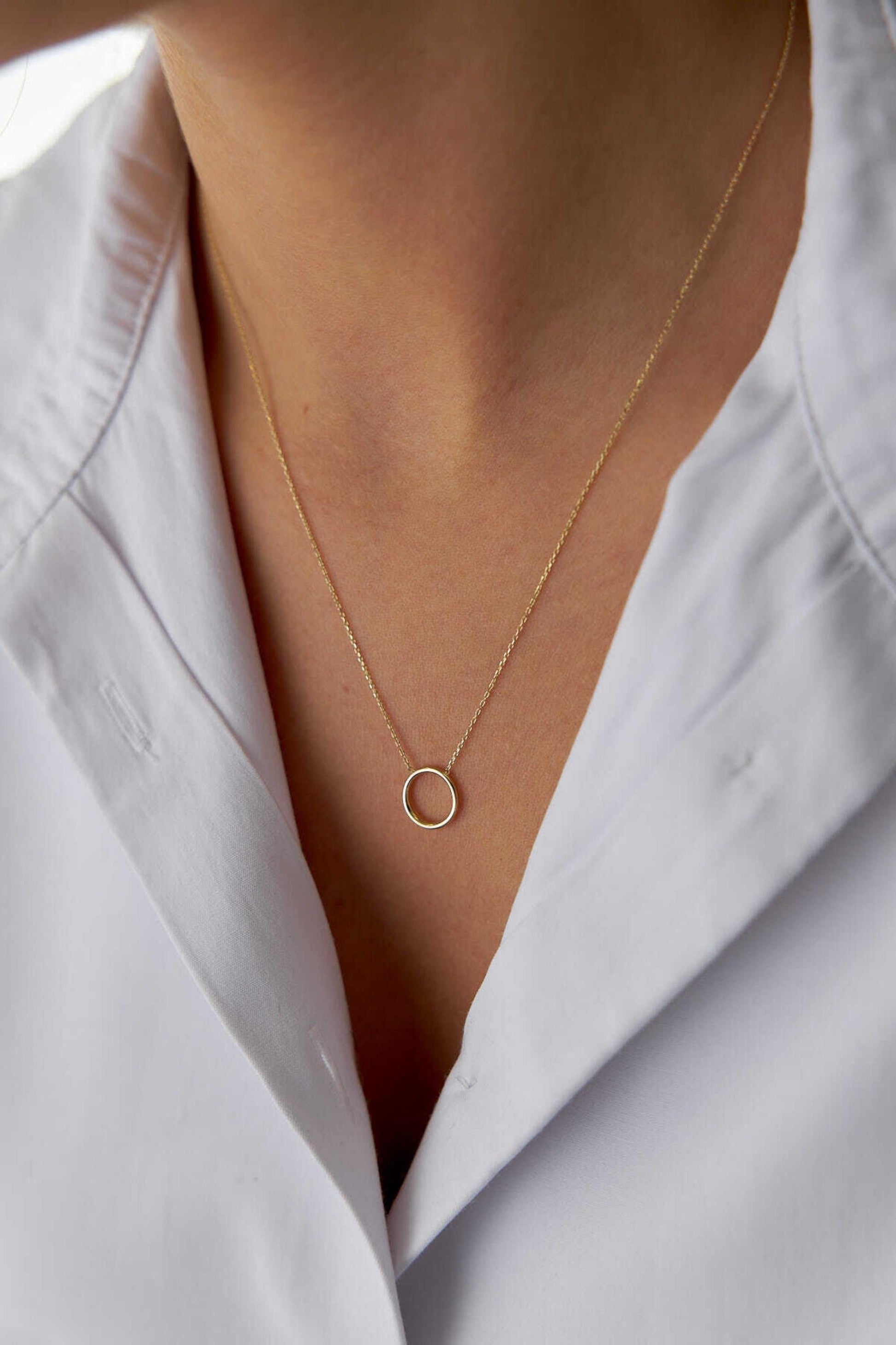 14K Gold Circle Necklace, Dainty Open Circle Pendant, Minimalist Gold Necklace, Eternity Necklace, Simple Everyday Jewelry, Gift for Her