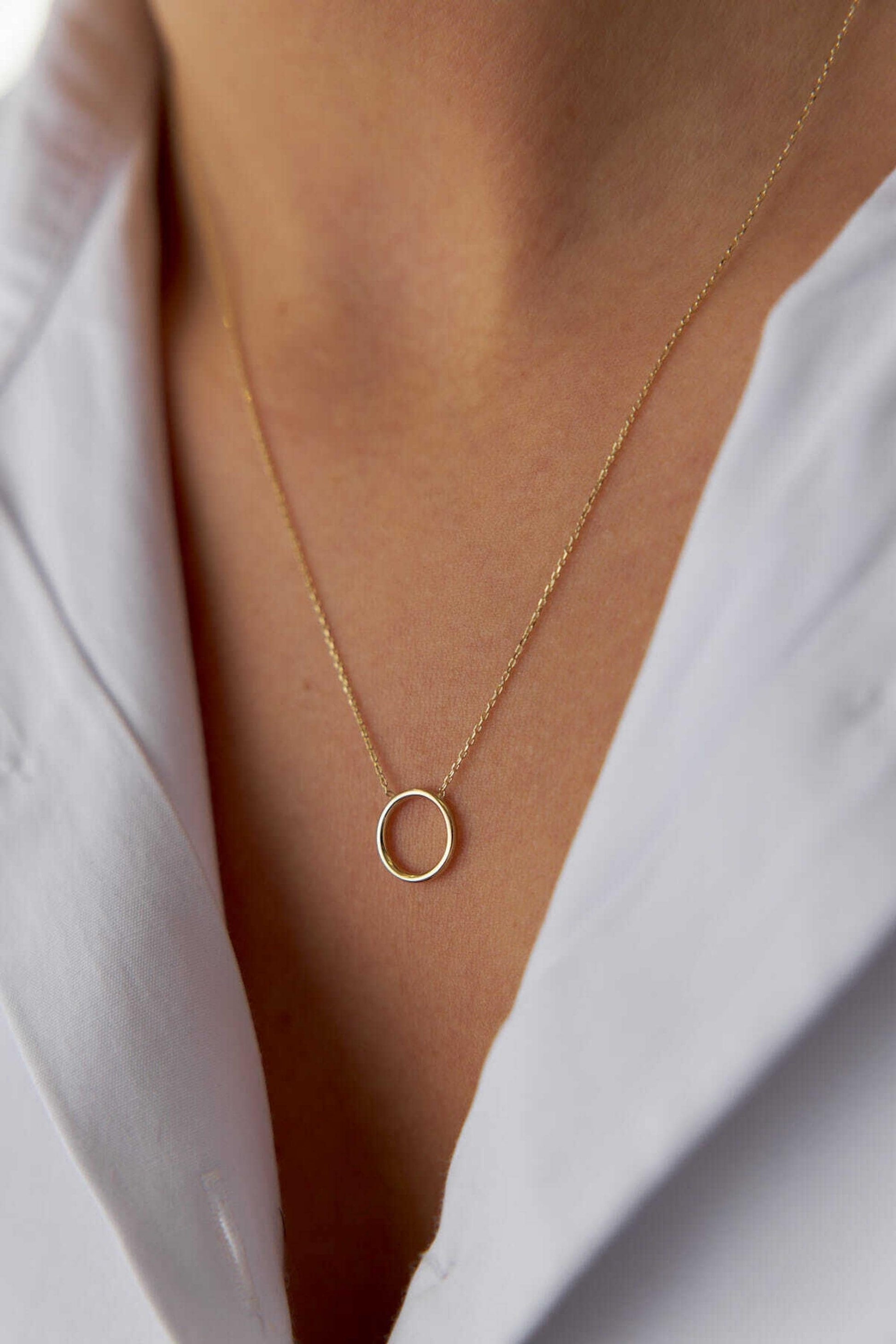 14K Gold Circle Necklace, Dainty Open Circle Pendant, Minimalist Gold Necklace, Eternity Necklace, Simple Everyday Jewelry, Gift for Her