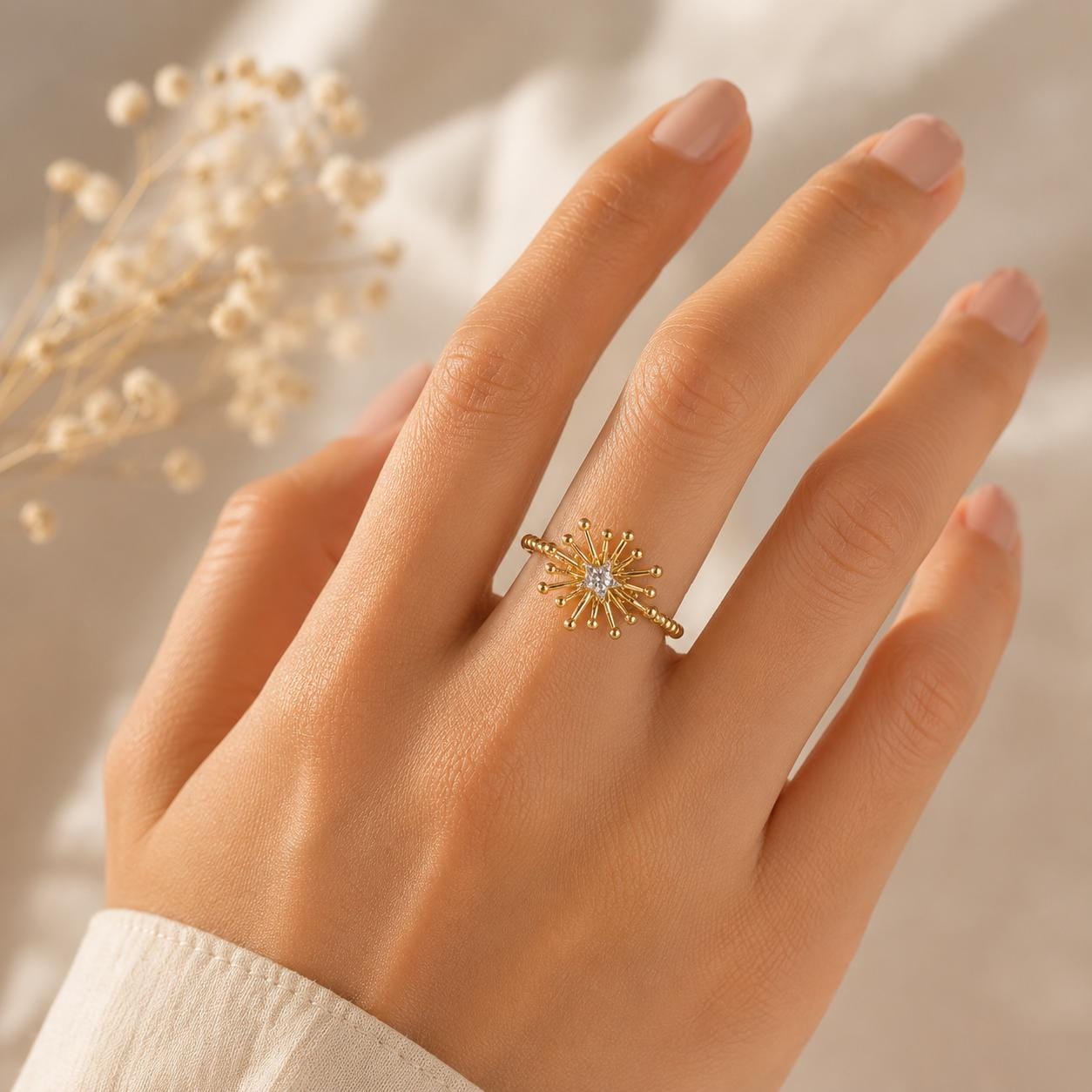14K Gold Starburst Ring, Celestial Star Ring, Dainty Gold Ring, Minimalist Stacking Ring, Sunburst Ring, Gold Jewelry, Gift for Her