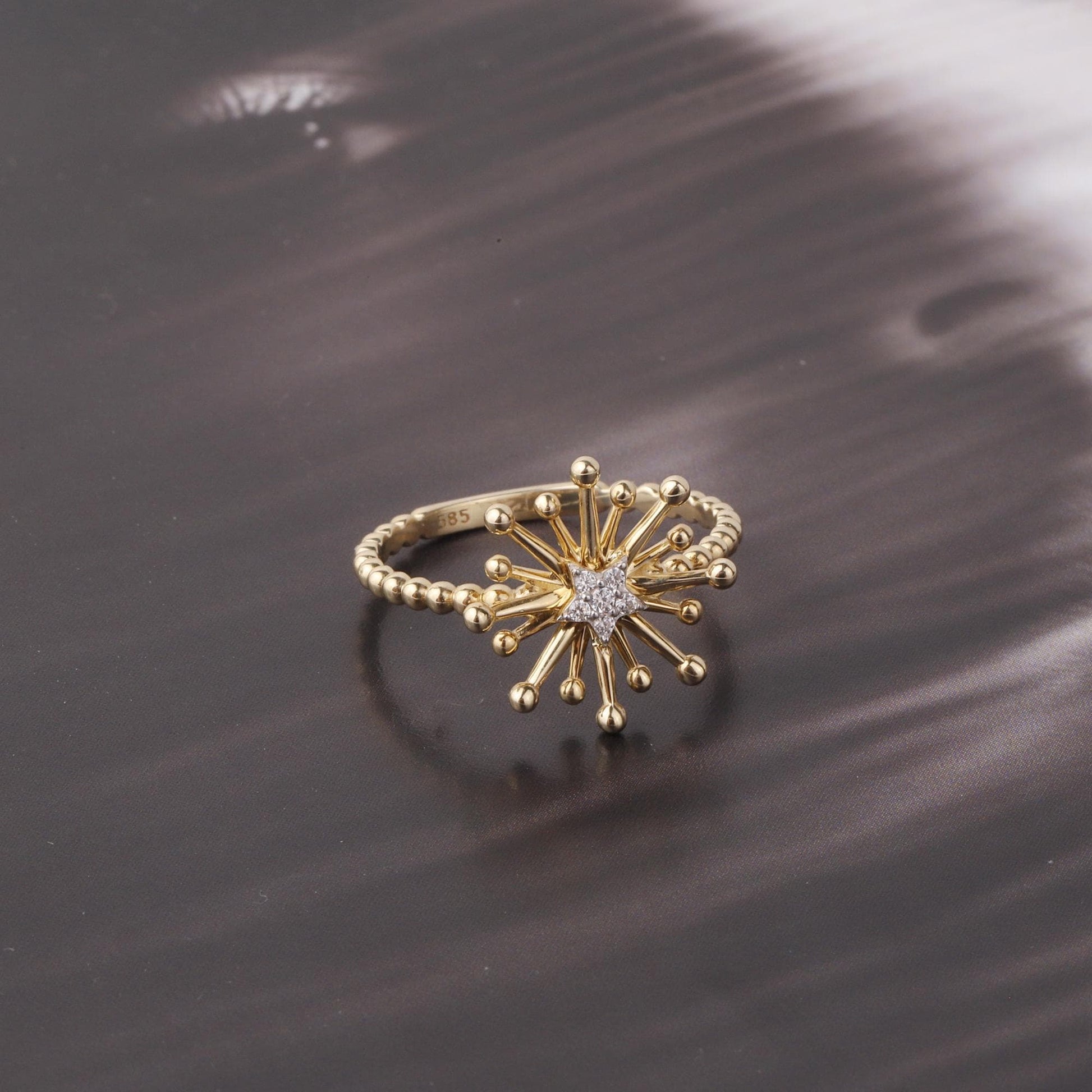 14K Gold Starburst Ring, Celestial Star Ring, Dainty Gold Ring, Minimalist Stacking Ring, Sunburst Ring, Gold Jewelry, Gift for Her