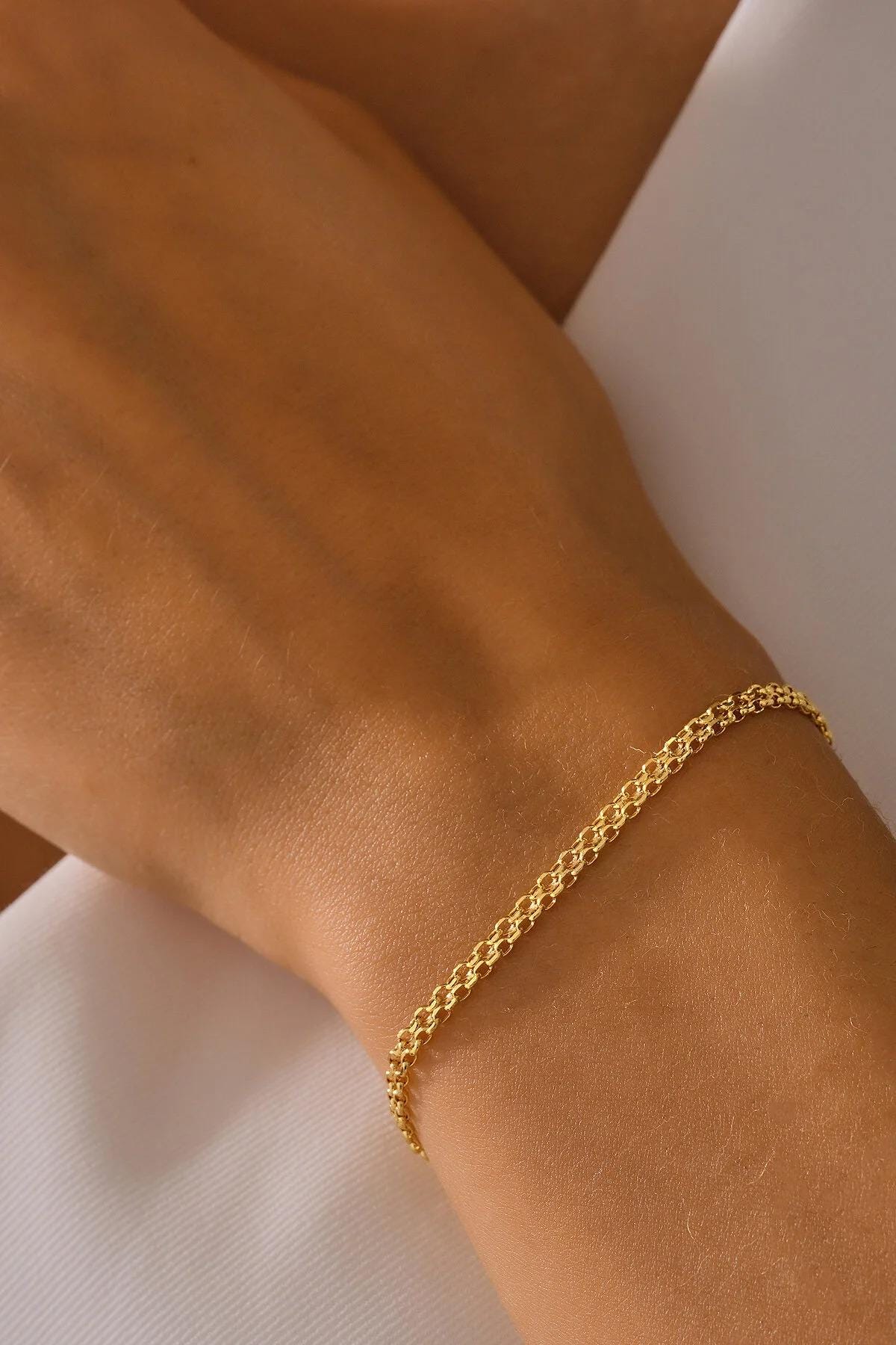 14K Gold Bismark Chain Bracelet, 2.5mm Italian Gold Link Bracelet, Dainty Stacking Bracelet, Minimalist Everyday Gold Jewelry