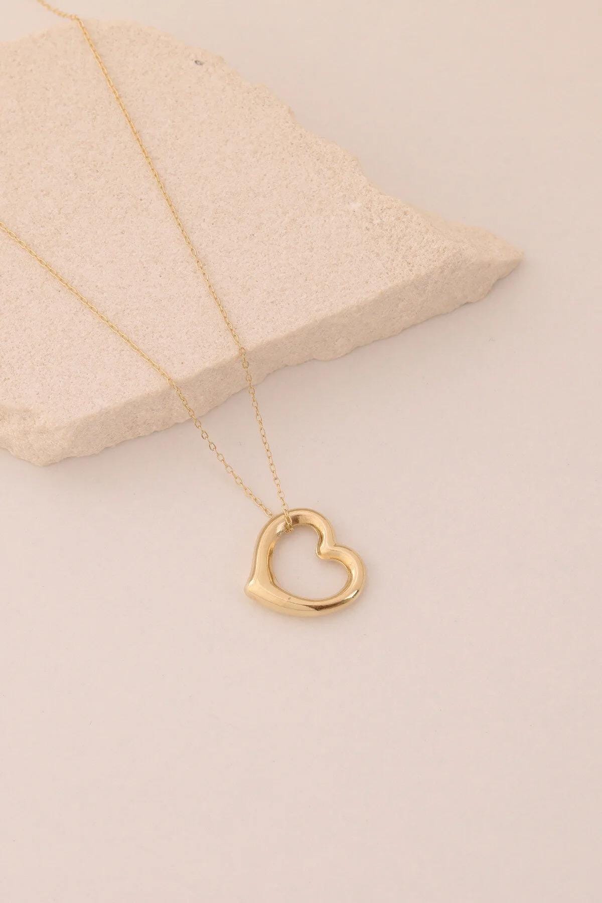 14K Gold Open Heart Necklace, Minimalist Heart Pendant Necklace, Dainty Heart Necklace, Everyday Jewelry, Layering Necklace, Gift for Her
