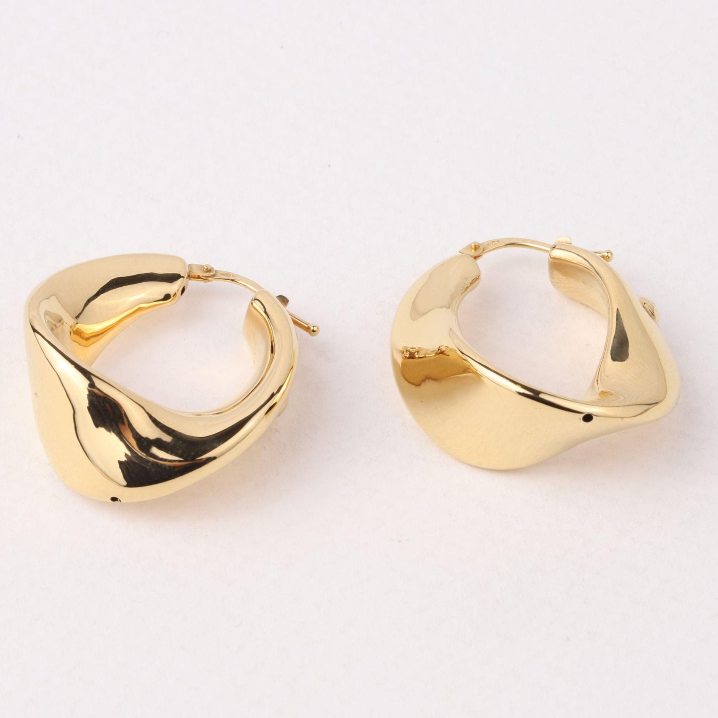 14K Solid Gold Chunky Hoop Earrings, Bold Oval Gold Hoops, Thick Statement Earrings, Modern Minimalist Jewelry, Everyday Gold Earrings