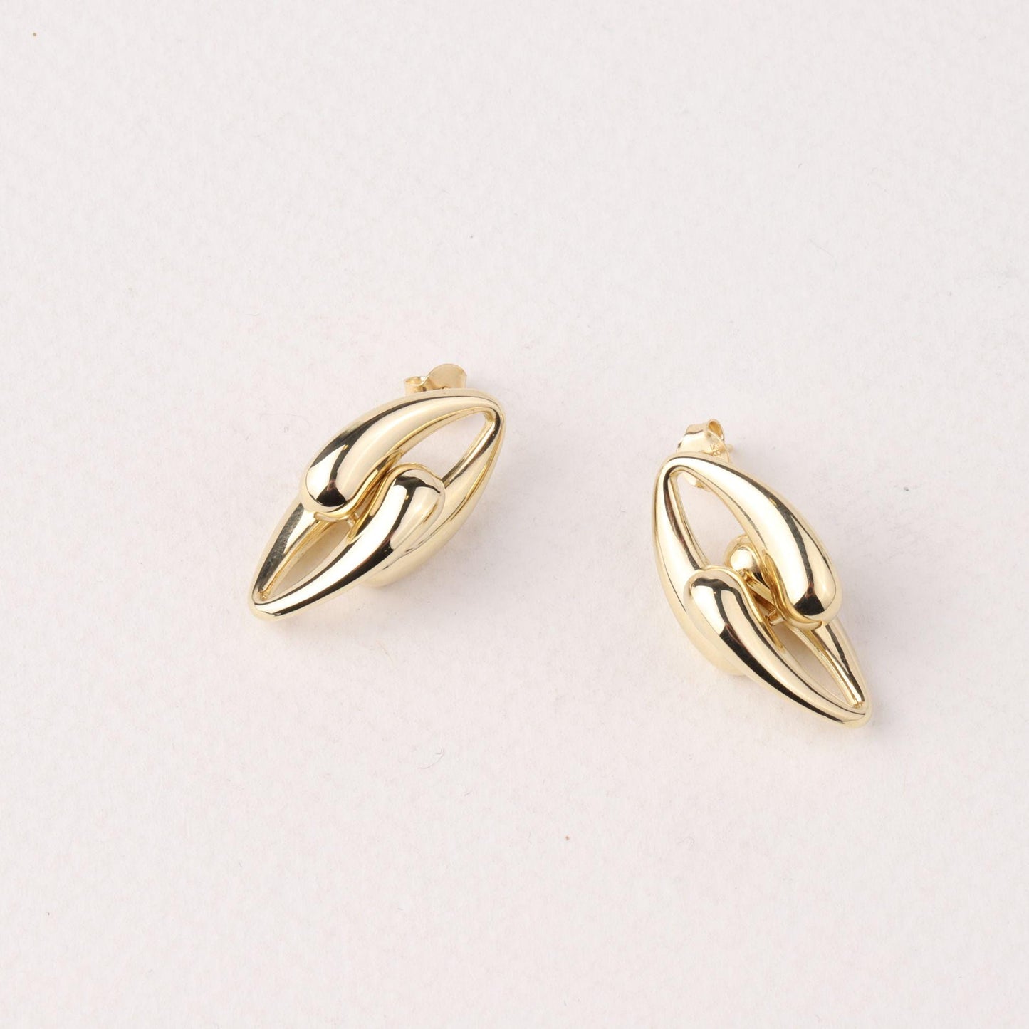 14K Solid Gold Teardrop Stud Earrings, Minimalist Drop Earrings, Dainty Gold Earrings, Simple Everyday Jewelry, Gift for Her