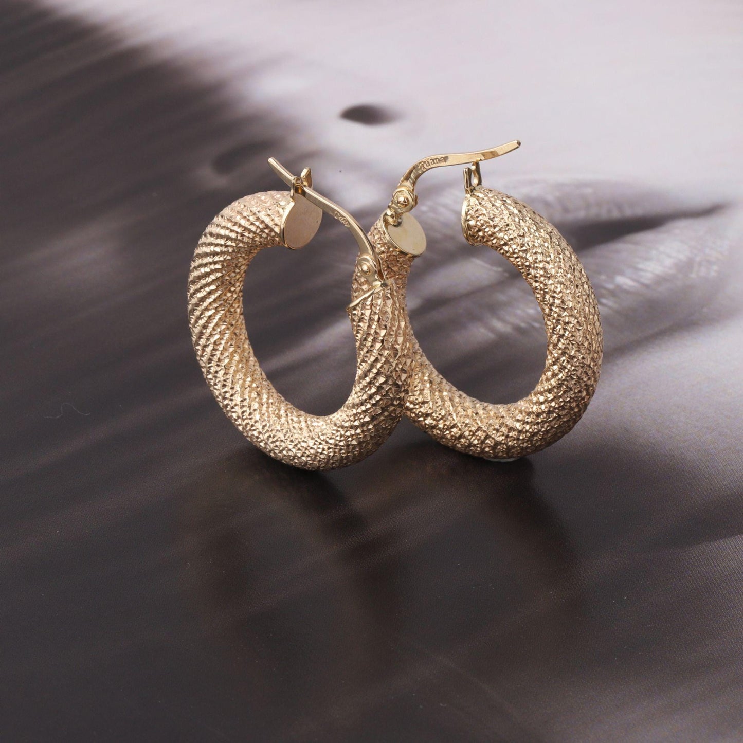14K Gold Textured Hoop Earrings, 25mm Chunky Diamond Cut Hoops, Bold Gold Earrings, Sculptural Statement Hoops, Modern Jewelry Gift for Her