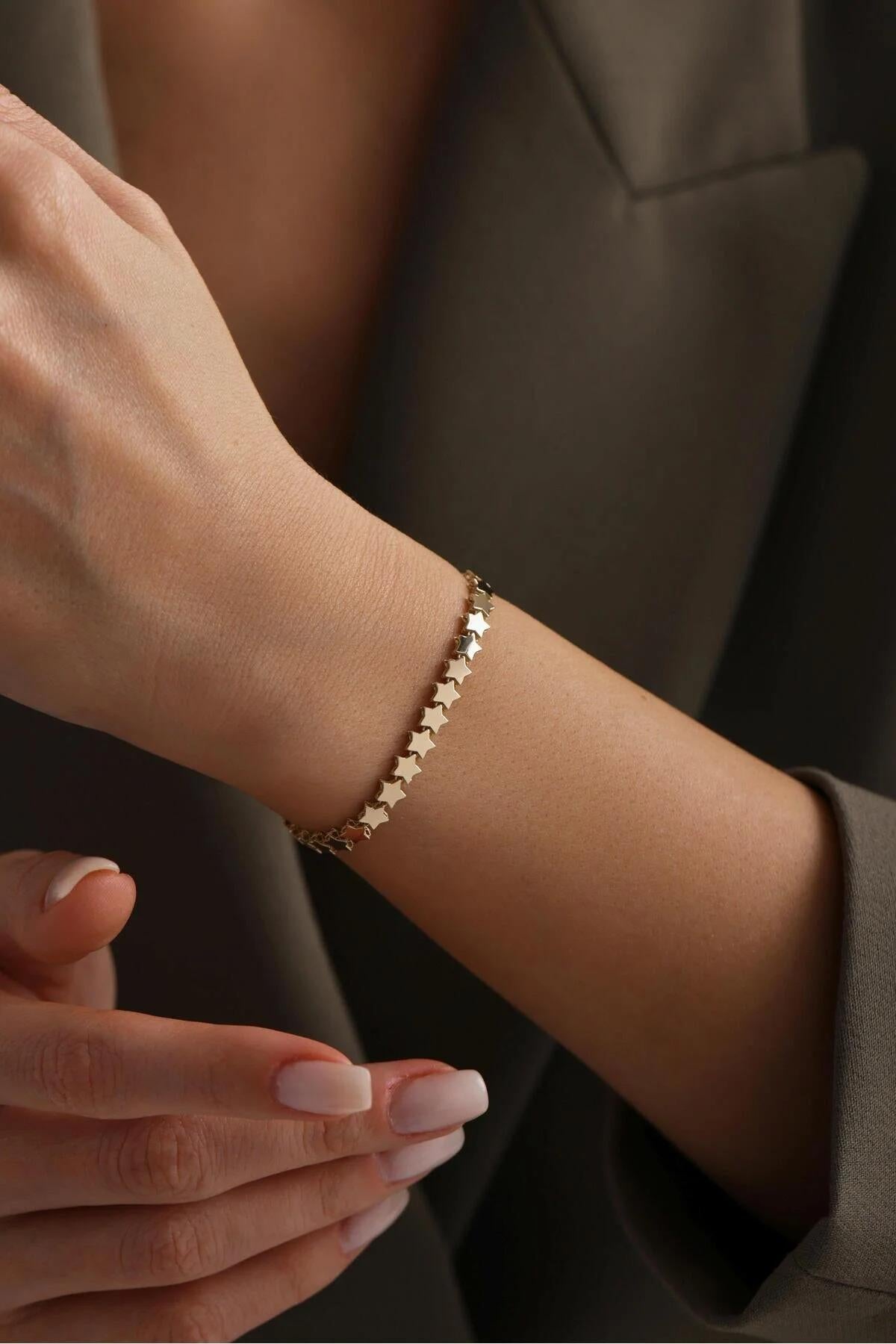 14K Gold Multi Star Bracelet, Star Charm Bracelet, Dainty Star Jewelry, Minimalist Celestial Bracelet, Gold Chain Bracelet, Bridal Gift