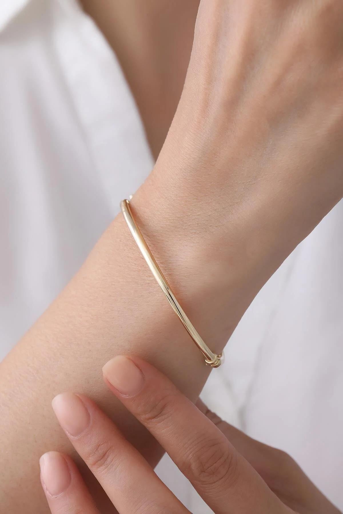 14K Gold Hinged Classic Gold Bangle Bracelet, 4mm 5mm Gold Dome Bangle, Wide Custom Bracelet, Personalized Cuff, Stacking Engraved Bangle