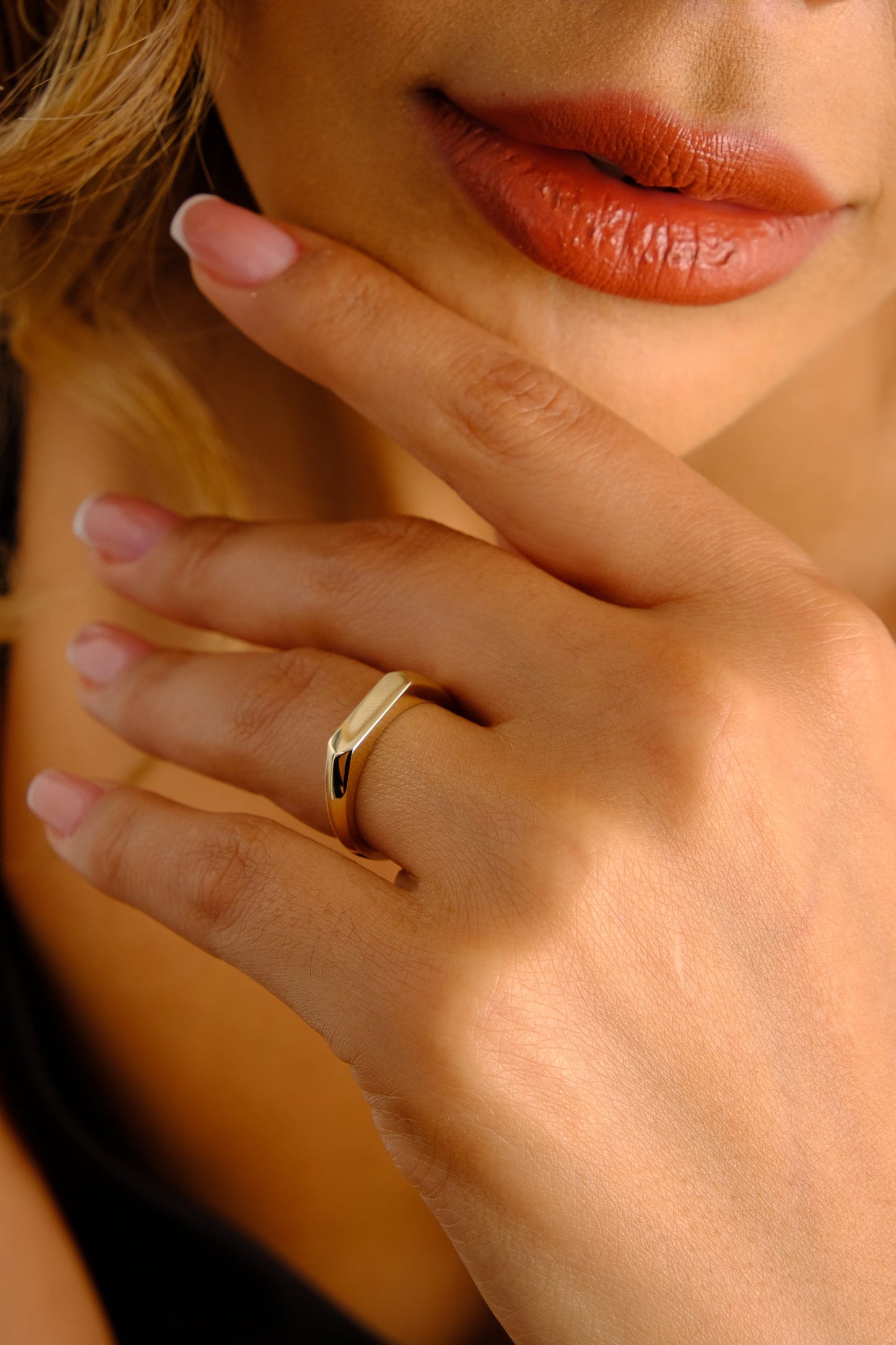 14K Gold Signet Bar Ring, Engraved Custom Name Ring, Minimalist Flat Bar Ring, Ladies Pinky Ring, Gold Personalized Monogram Ring