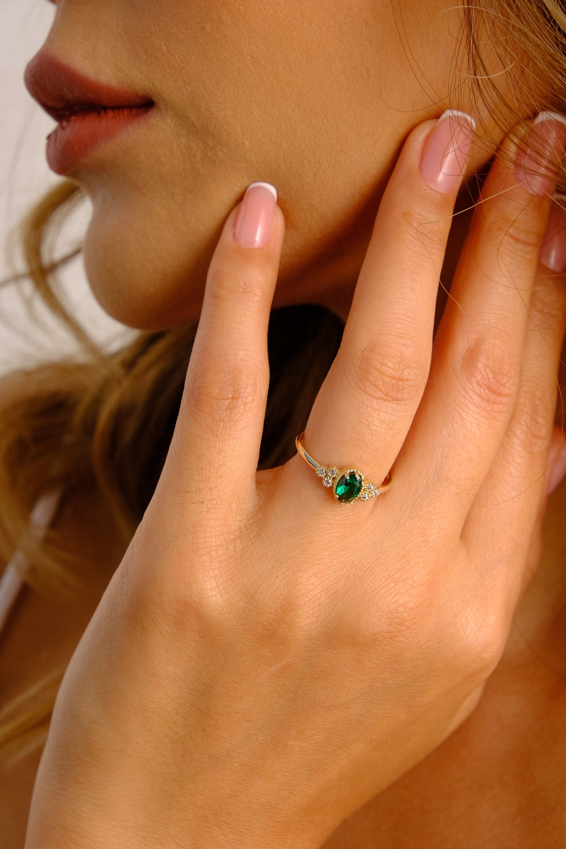14K Gold Emerald Ring, Emerald Cz Diamond Ring, Dainty Gold Gold, Emerald Engagement Ring, 14K Gold Thin Band, Emerald Green Ring