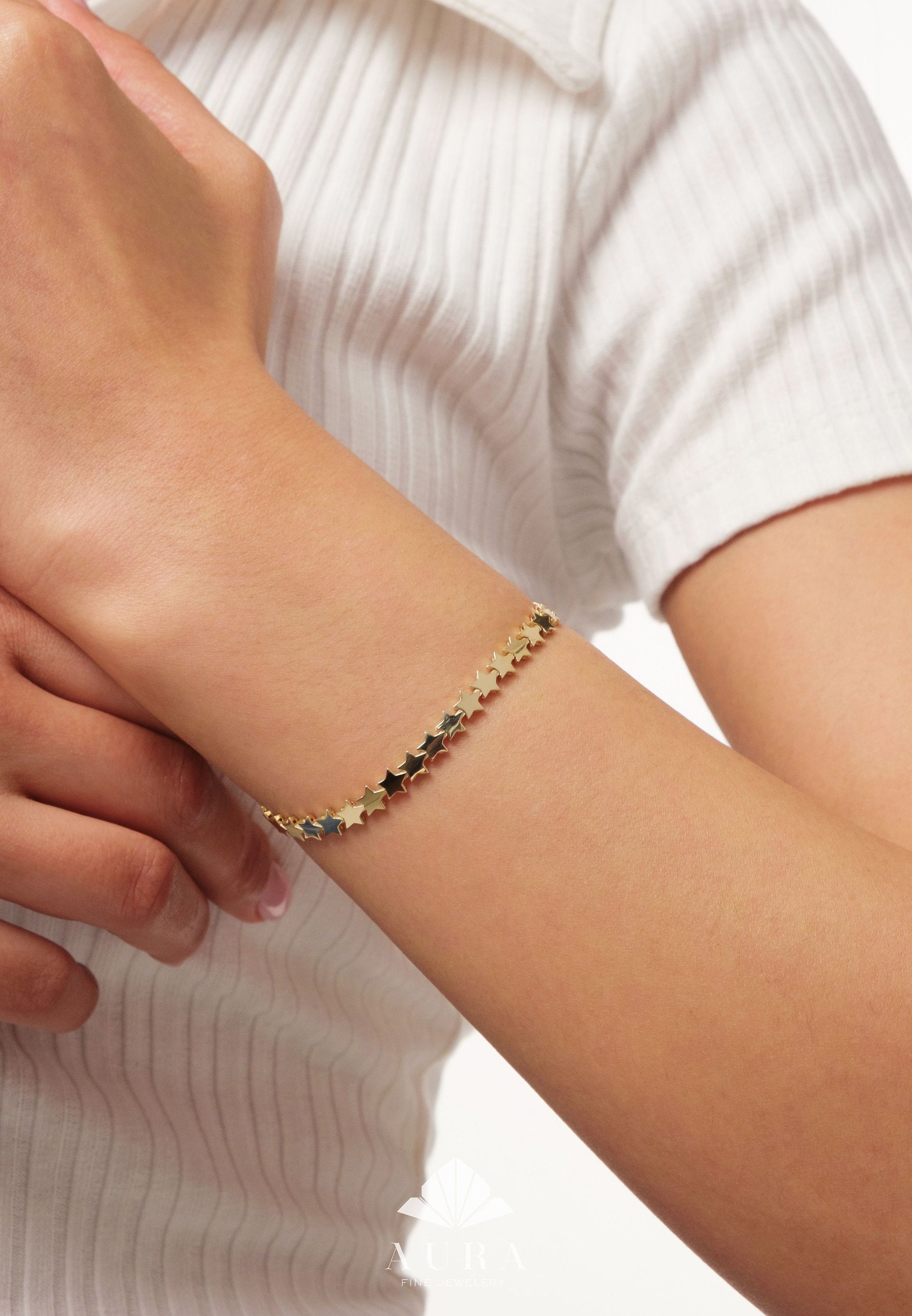 14K Gold Multi Star Bracelet, Star Charm Bracelet, Dainty Star Jewelry, Minimalist Celestial Bracelet, Gold Chain Bracelet, Bridal Gift